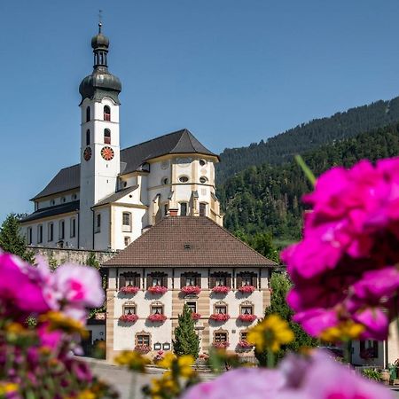 Gasthof Loewen Schruns Exterior photo